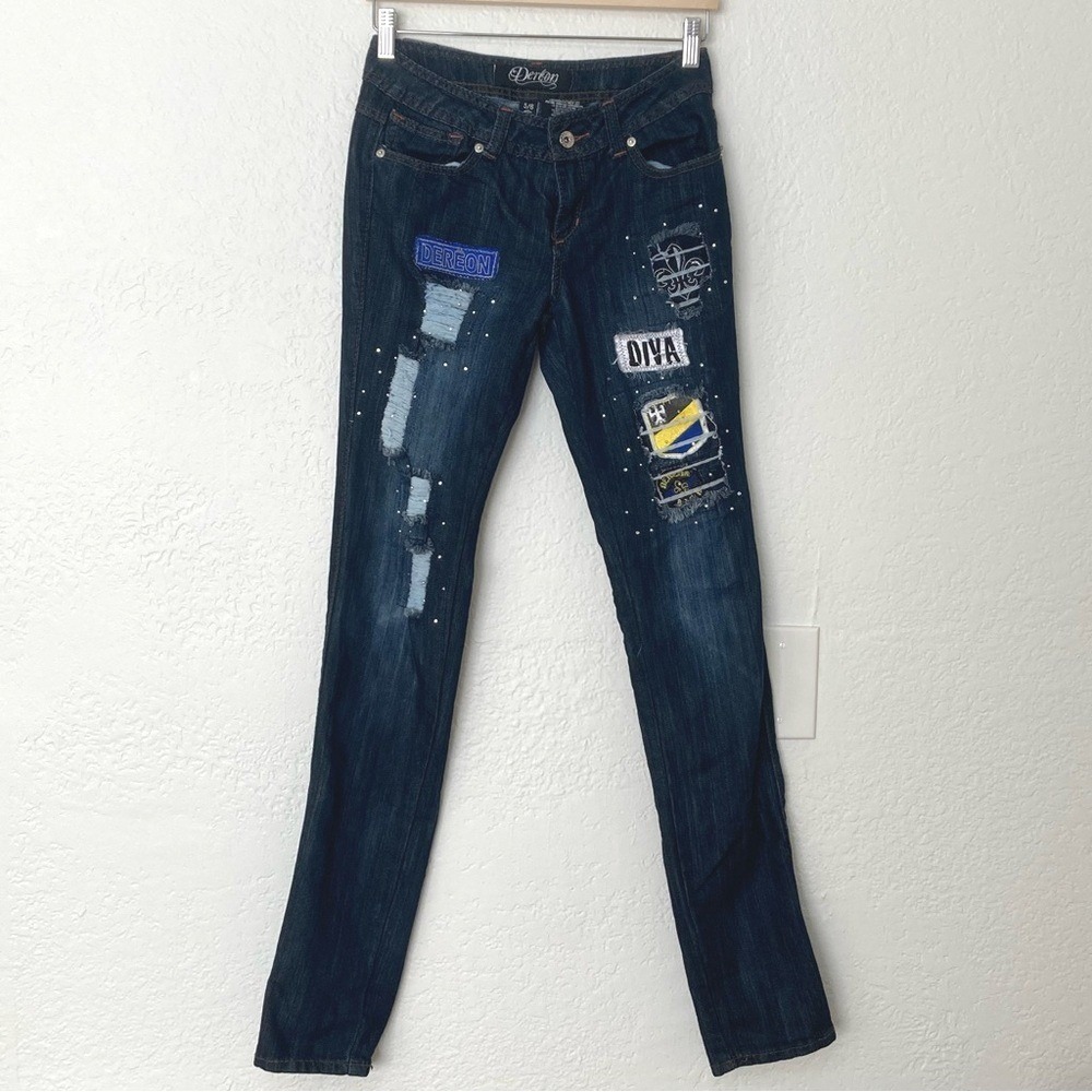 House of Dereon Skinny Jeans Dark Wash Distressed Rhinestone Patch Size 5/6